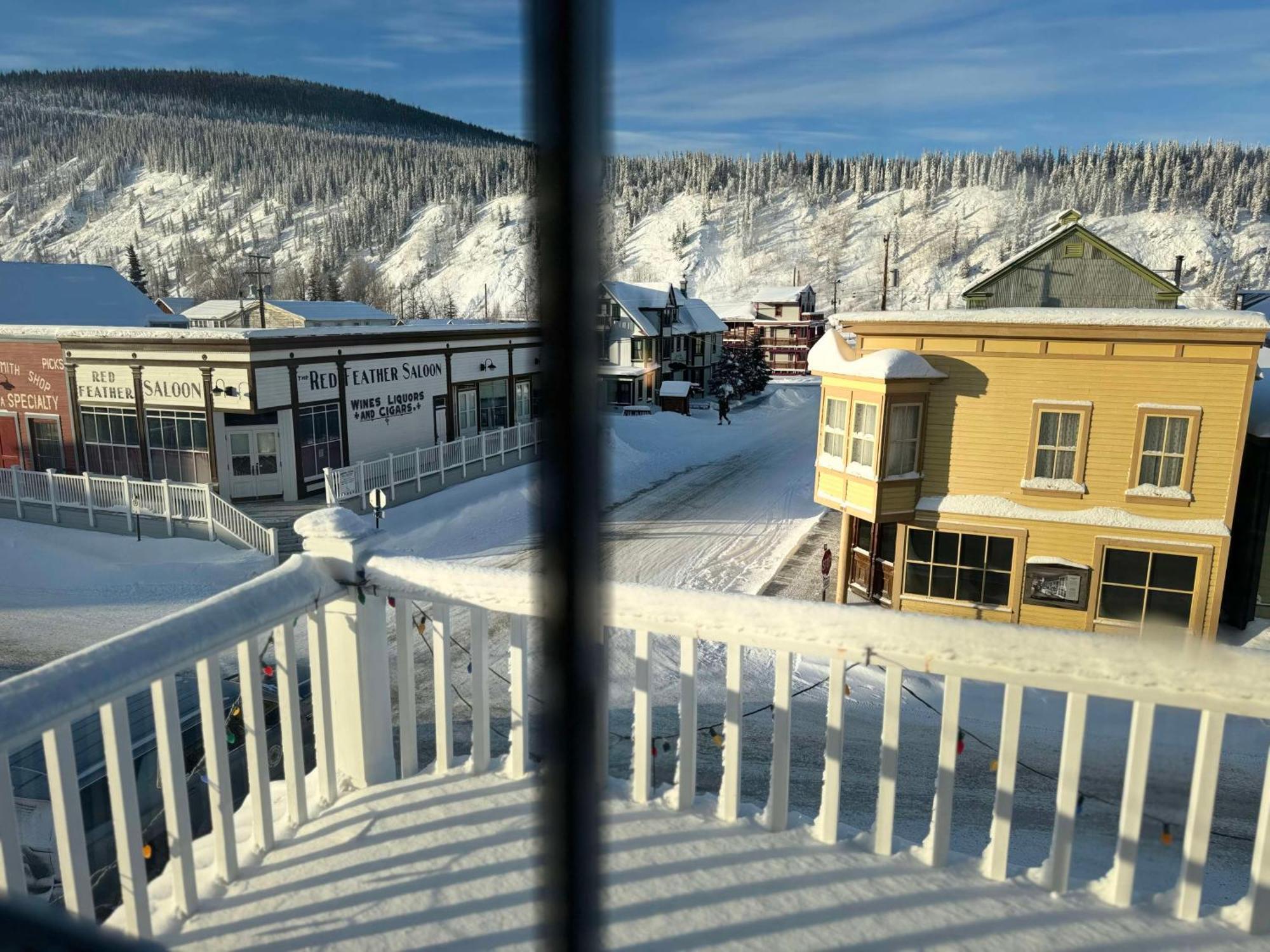 Eldorado, A Coast Hotel Dawson City Exterior foto